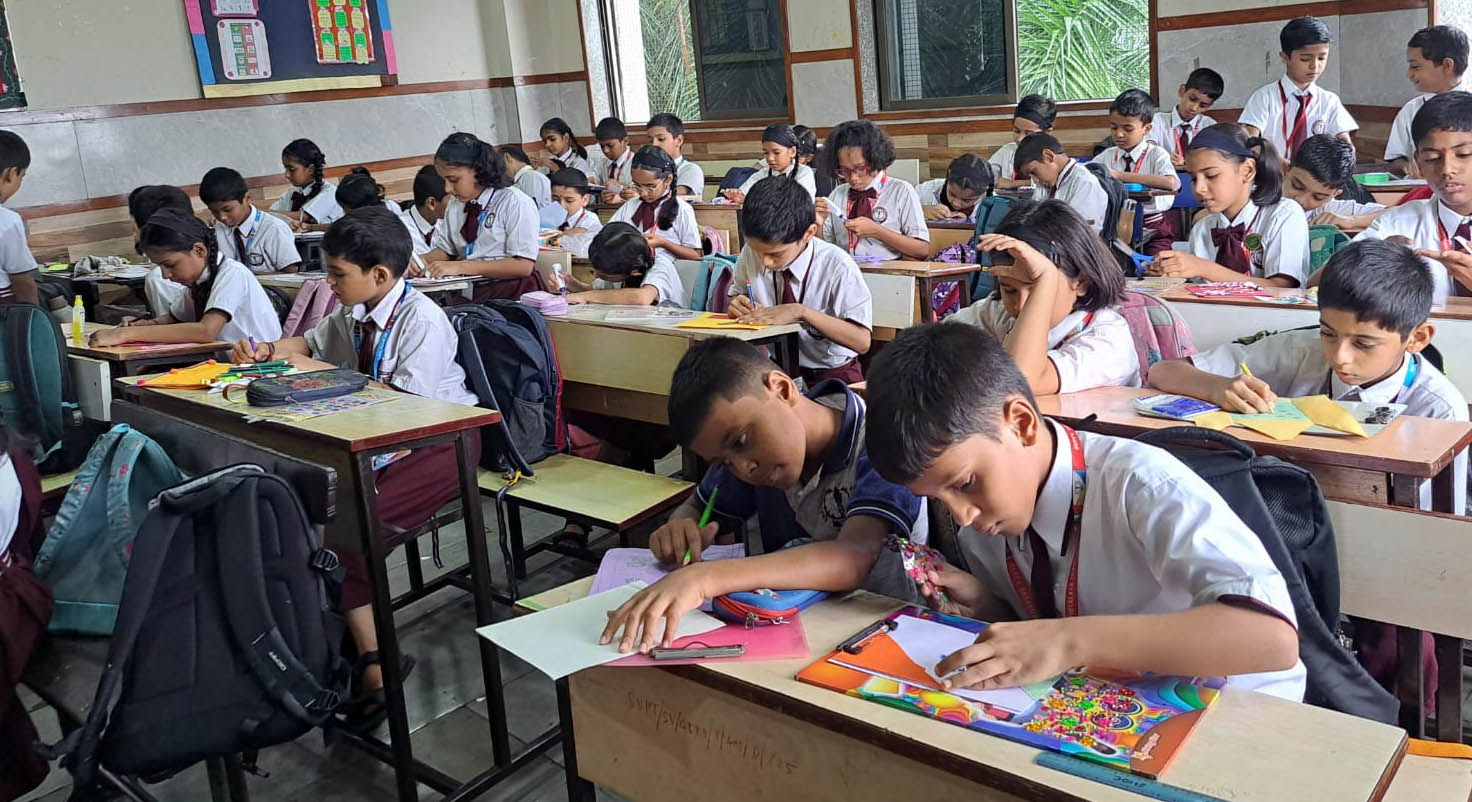 Greeting card making competition