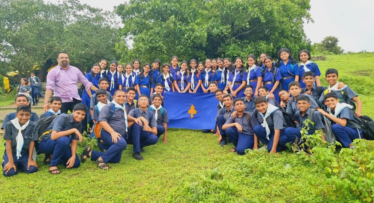 Trek for the Scout and Guide students of class IX at Kankeshwar, Alibaug