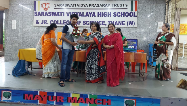 Secondary section Felicitation of SSC School Toppers 2021-22 | Saraswati School Rabodi in Thane