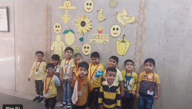 Sunshine Yellow Dressing Day
